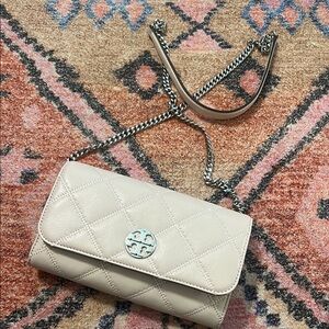 Tory Burch Willa Soft Pillow Chain Wallet